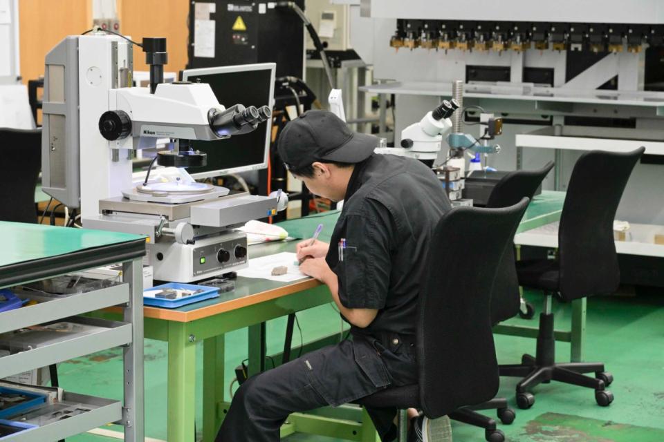 20～40代中心の製造現場